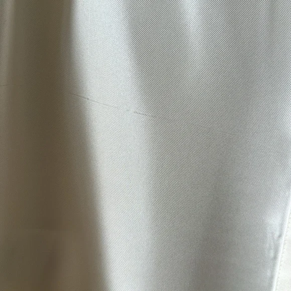 Carolina Herrera Button Down Silk Broadcloth Blouse Ivory Size 6 Pure Luxury - Picture 5 of 5